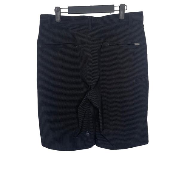 Volcom Mens Shorts Size 32 Black Striped Pin Striped Print Chino Casual Wear - Picture 2 of 14